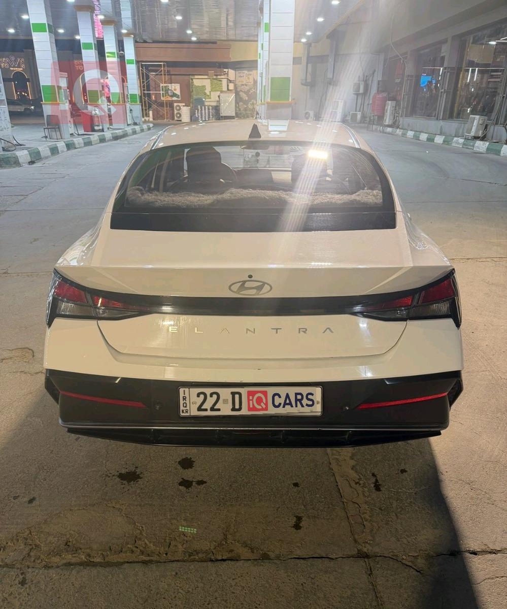 هيونداي النترا